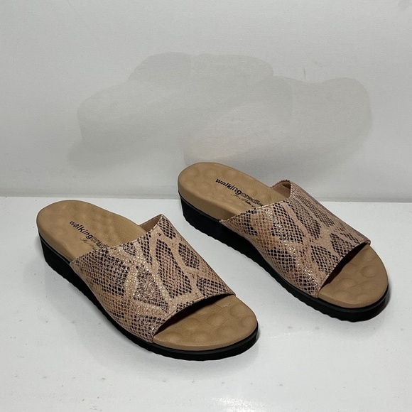 Walking Cradles Shoes - Walking Cradles Heston Natural Snake 9 N
